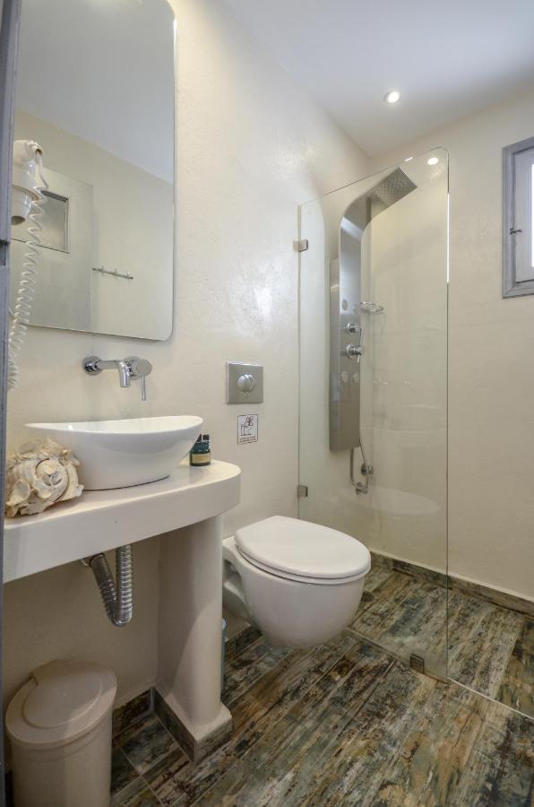 Depis Apartments & Suites Naxos City Екстер'єр фото