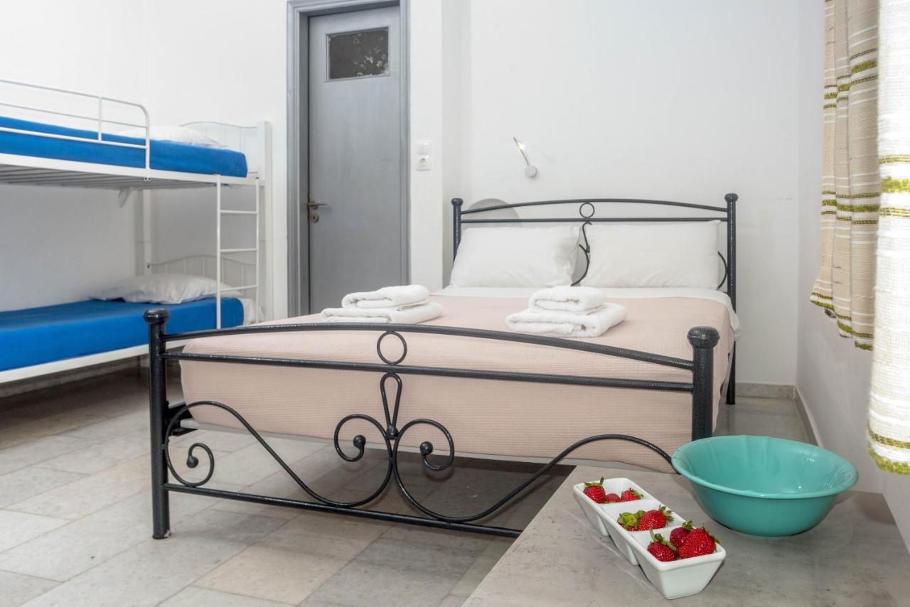 Depis Apartments & Suites Naxos City Екстер'єр фото